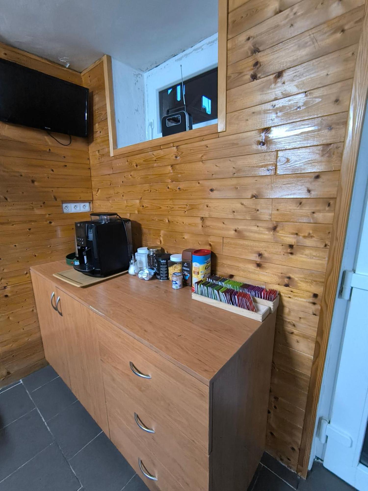 Penzion U Ježů - Ubytování Pasohlávky Exterior foto