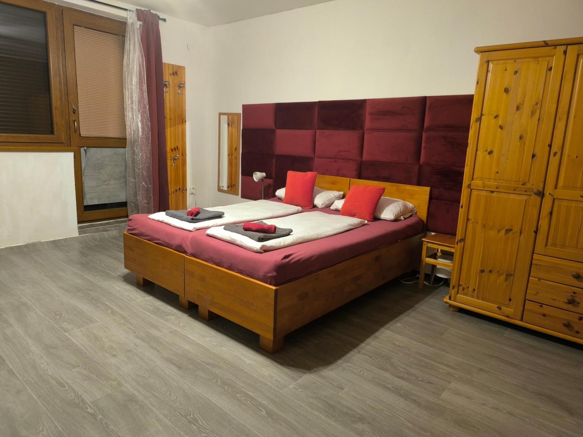 Penzion U Ježů - Ubytování Pasohlávky Exterior foto