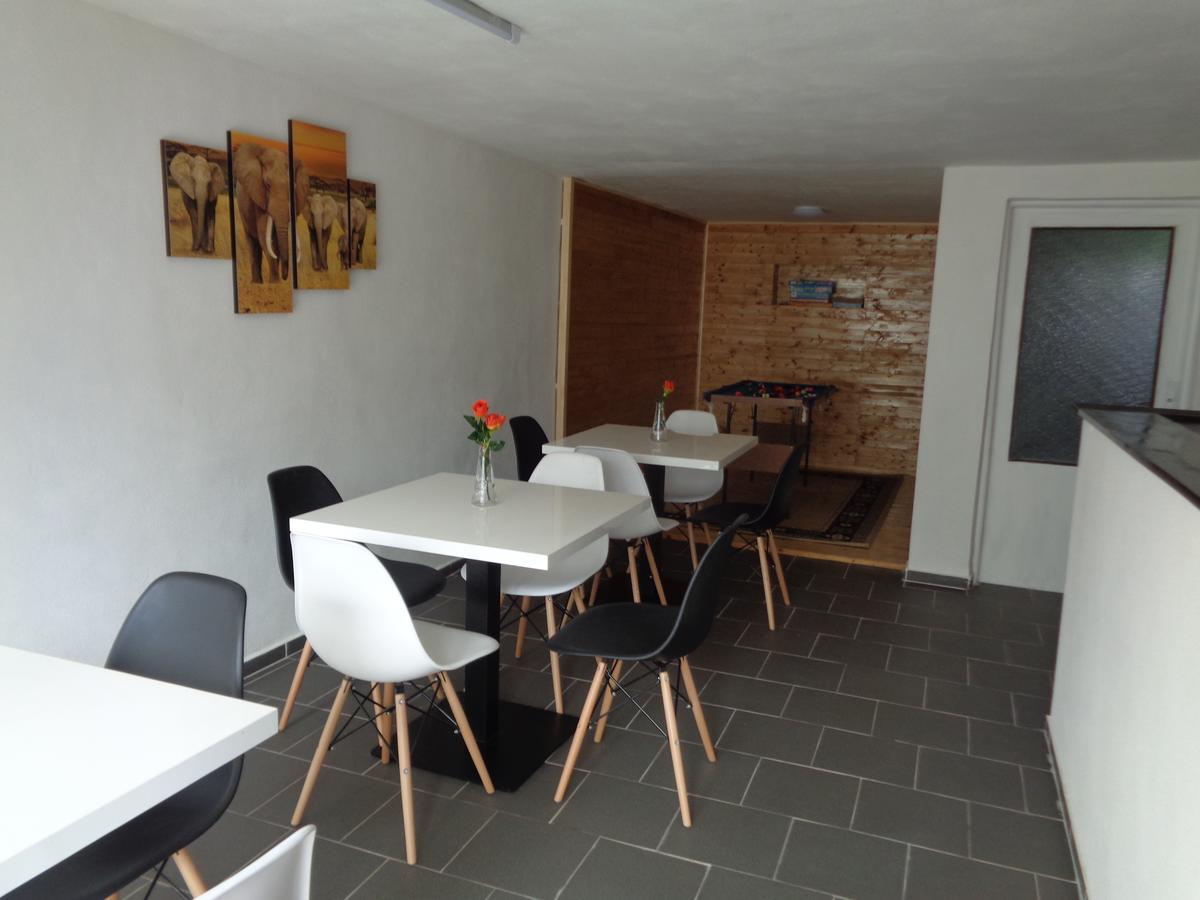 Penzion U Ježů - Ubytování Pasohlávky Exterior foto
